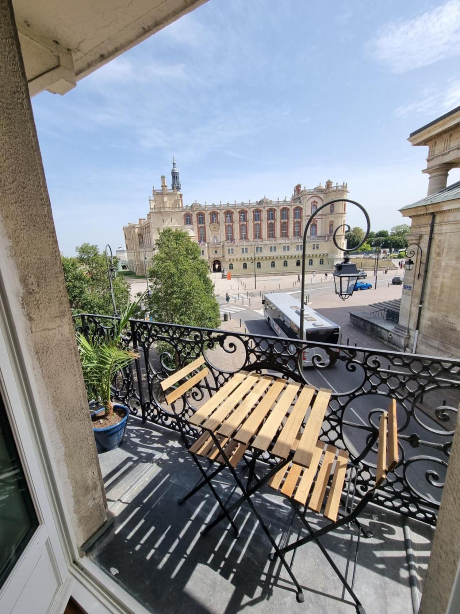 Face Chateau St Germain En Laye, Appartement 4 A 6 Personnes, 23 Min De Paris Champs-Elysees Saint-Germain-en-Laye Luaran gambar